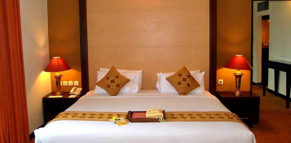 סמאראנג Semesta Heritage Hotel & Convention מראה חיצוני תמונה