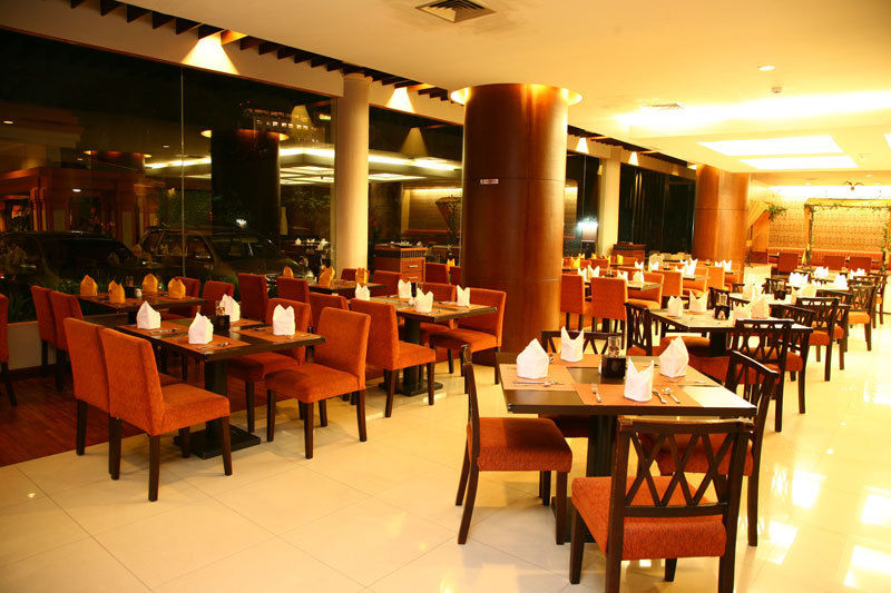סמאראנג Semesta Heritage Hotel & Convention מראה חיצוני תמונה