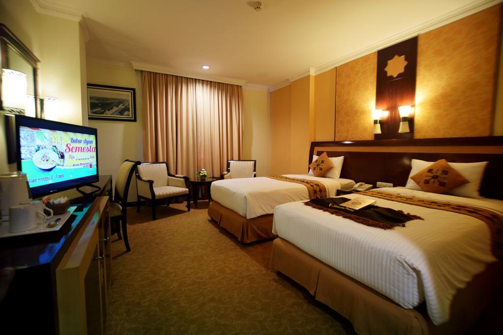 סמאראנג Semesta Heritage Hotel & Convention מראה חיצוני תמונה
